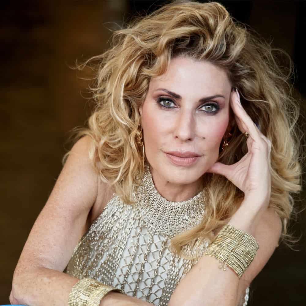 Debbi Dachinger