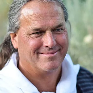 Howard Wills