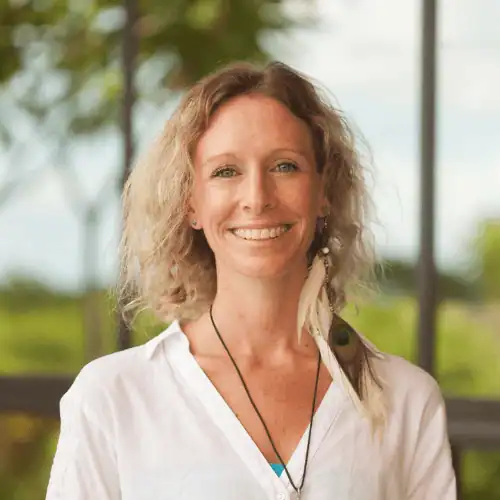 Natalie Namaste